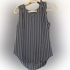 Navy and White Patterned Sleeveless Top By Banana Republic. polyester fabric
